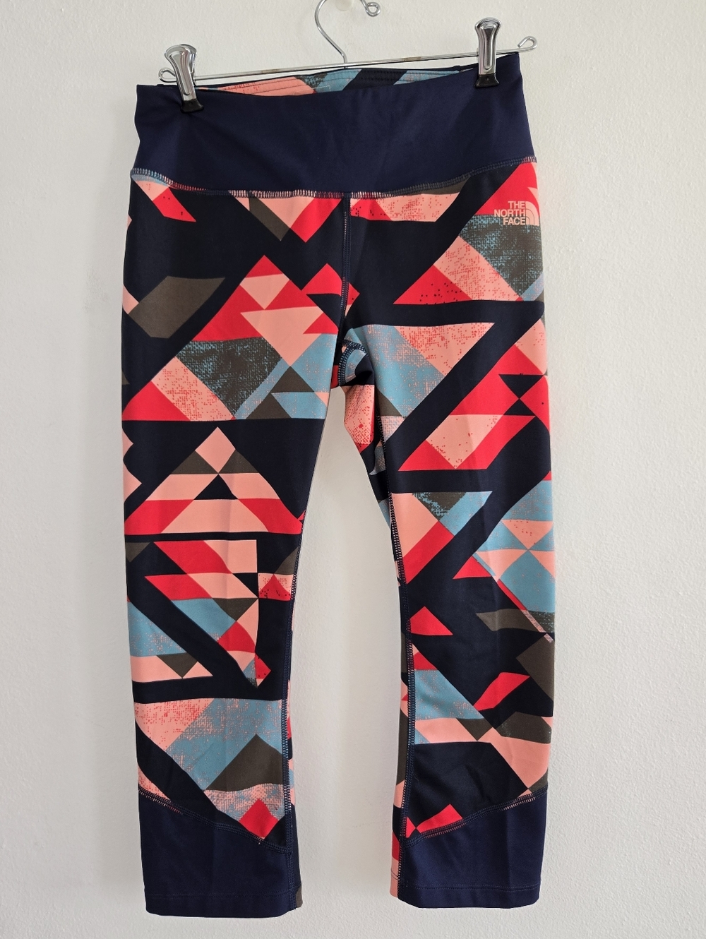 The North Face Geo Capri Leggings - Navy, Coral, Pink, Teal Flash Dry  Size M